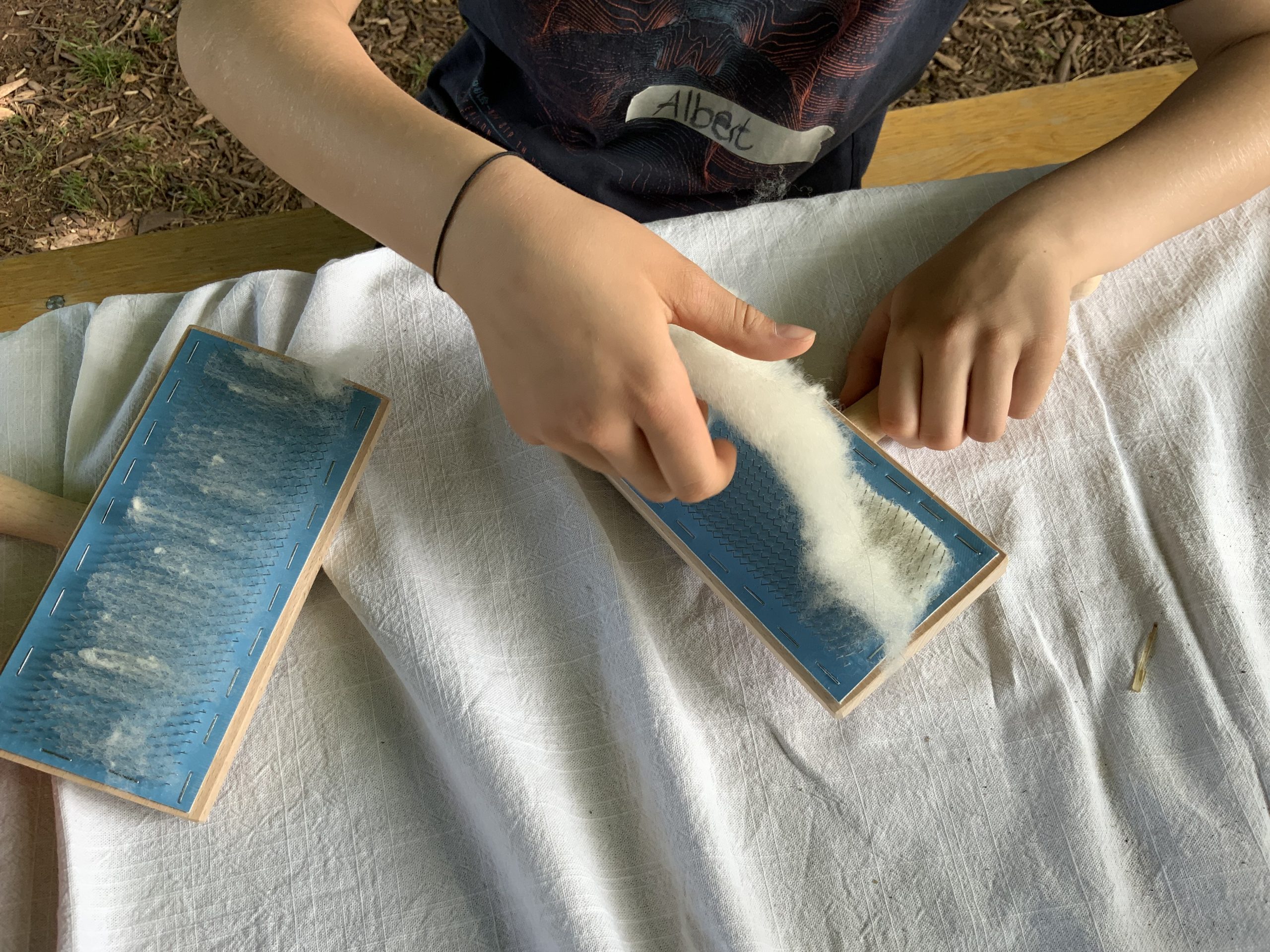 Mitmachworkshop: „Vom Schaf zur Wolle“